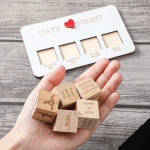 wooden-couple-dice-game
